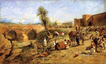 Edwin Señor Semanas Painting - Llegada de una caravana a las afueras de la ciudad de Marruecos, indio egipcio persa Edwin Lord Weeks